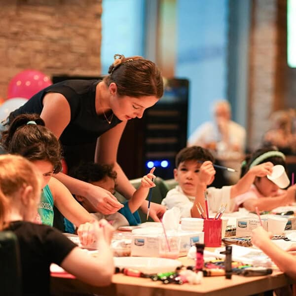 Adult painting class Dubai - acrylic on canvas